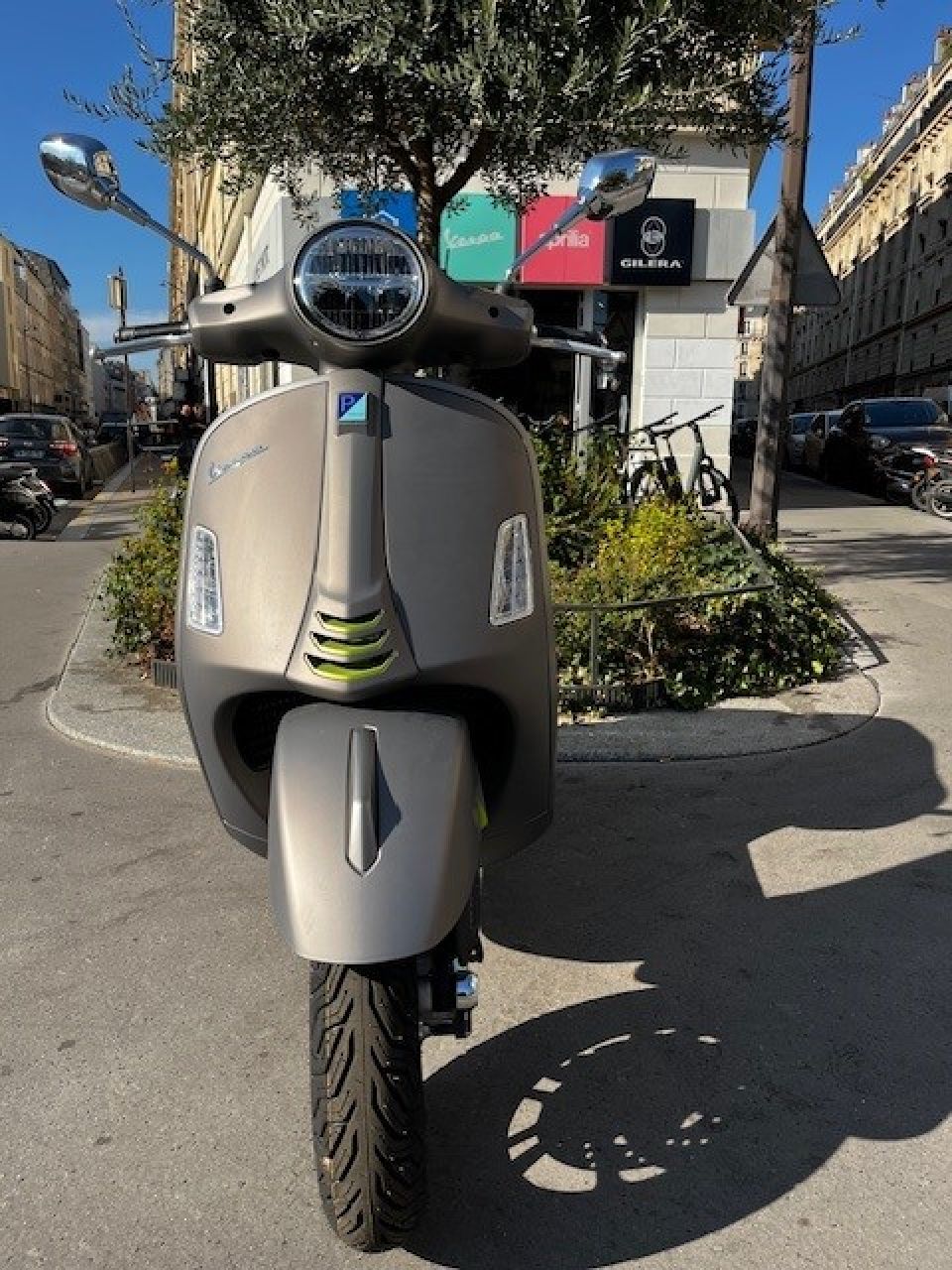 VESPA GTS SUPERTECH 4