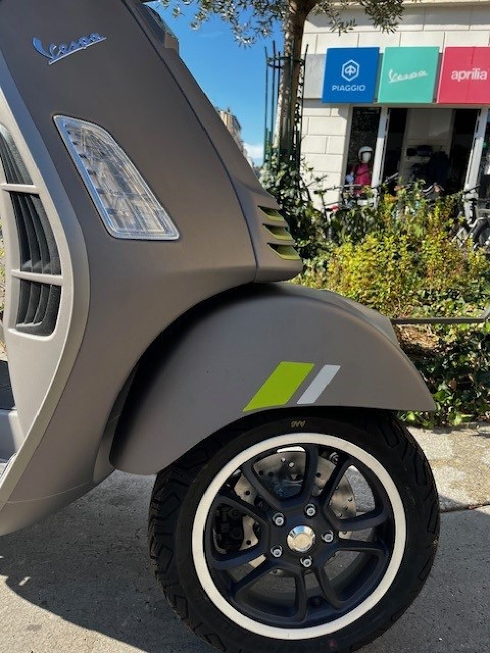 VESPA GTS SUPERTECH 4