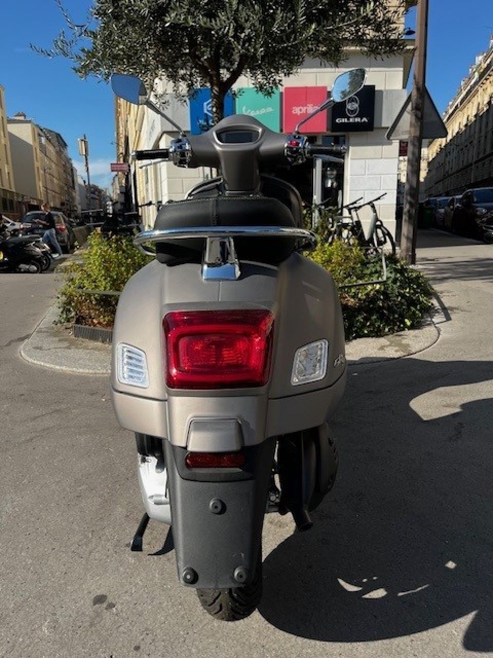 VESPA GTS SUPERTECH 4
