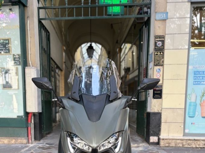 YAMAHA XP T-MAX 560 TECH MAX 4
