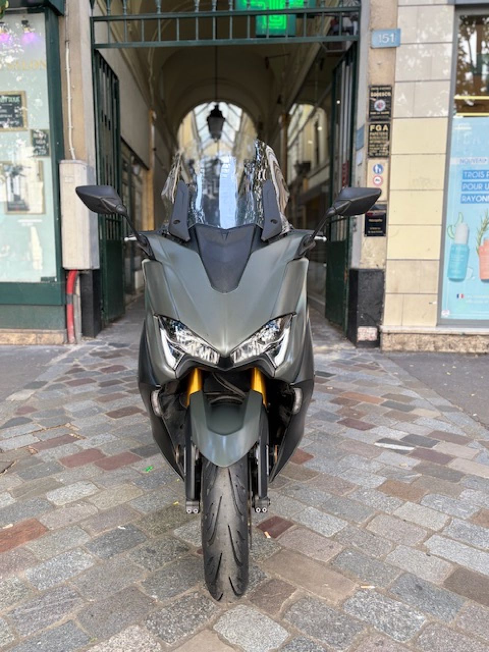 YAMAHA XP T-MAX 560 TECH MAX 4