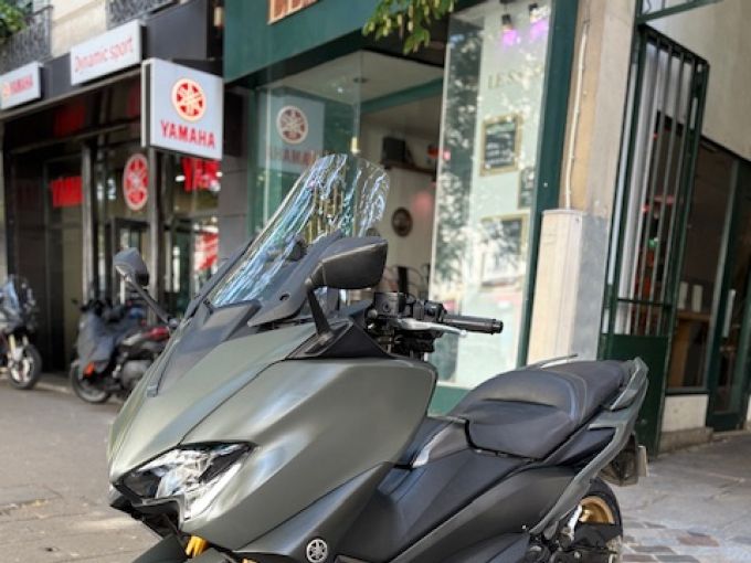 YAMAHA XP T-MAX 560 TECH MAX 4