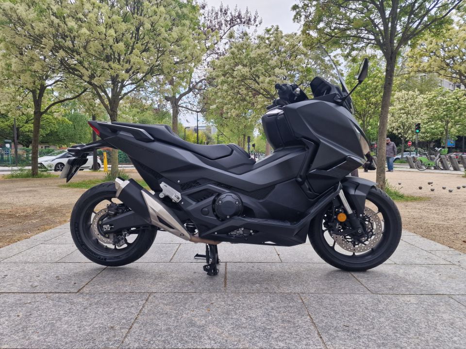 HONDA NSS FORZA 750 4