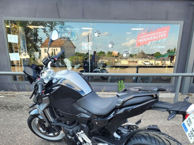 BMW F 900 R 4