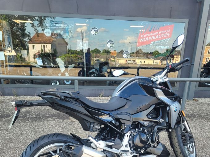 BMW F 900 R 4