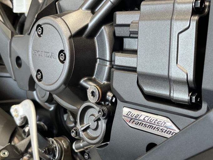 HONDA NT 1100 4