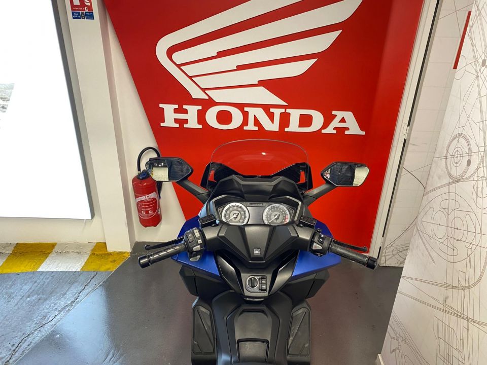 HONDA NSS FORZA 125 4