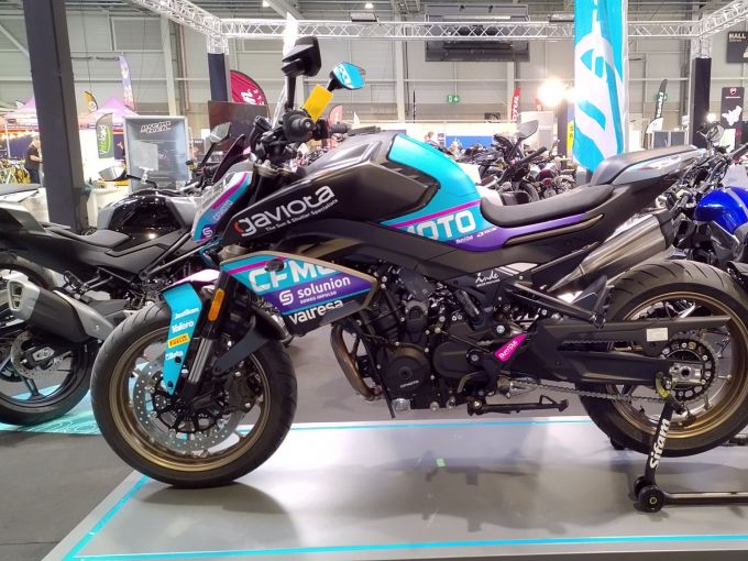 CF MOTO NK 800 SPORT 4