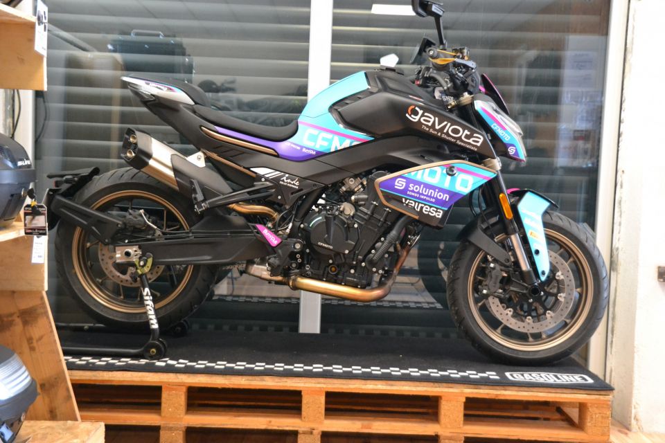 CF MOTO NK 800 SPORT 4
