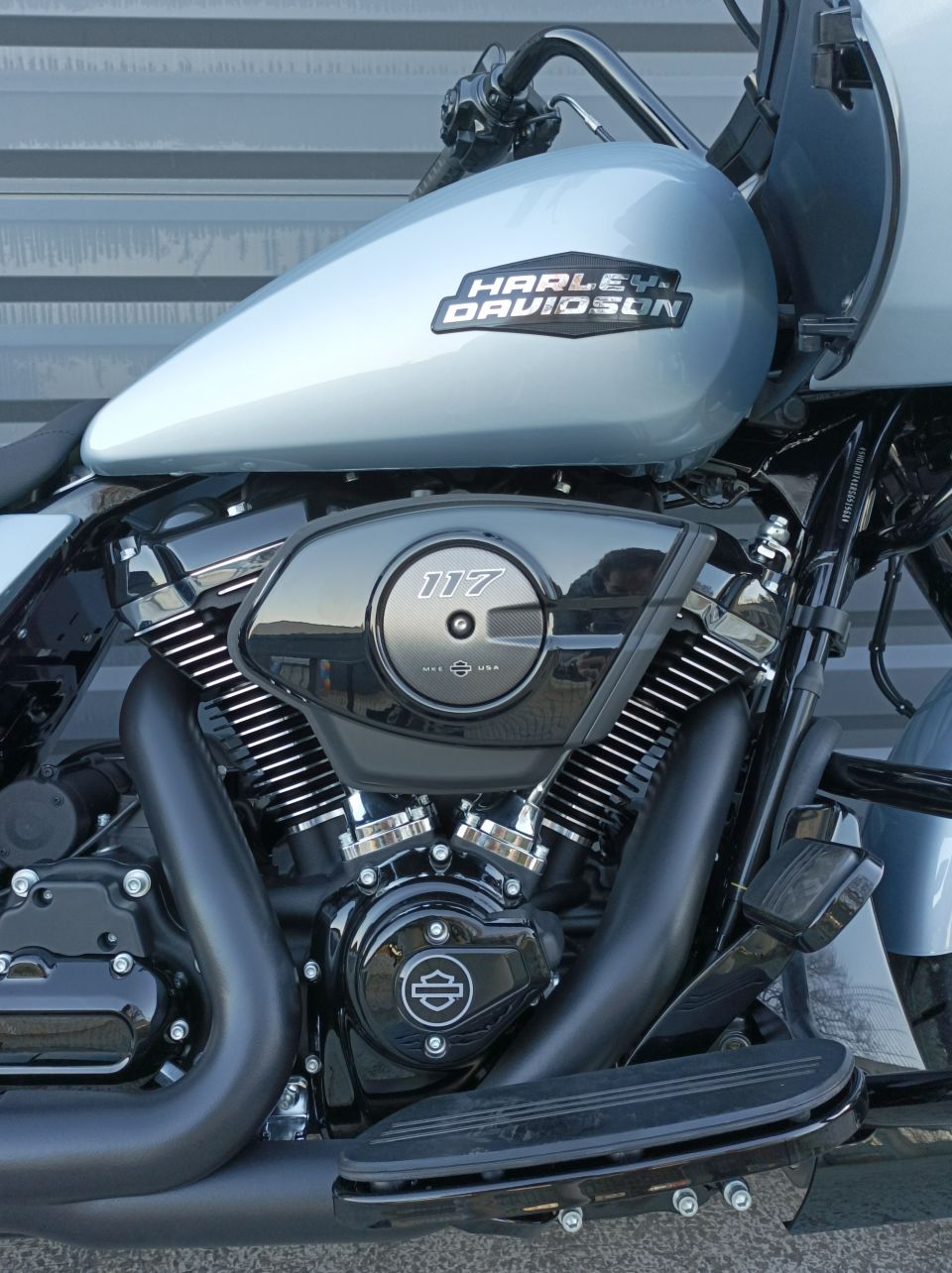 HARLEY-DAVIDSON TOURING ROAD GLIDE 1923 4