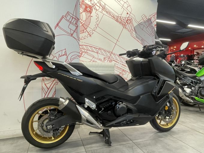 HONDA NSS FORZA 750 4