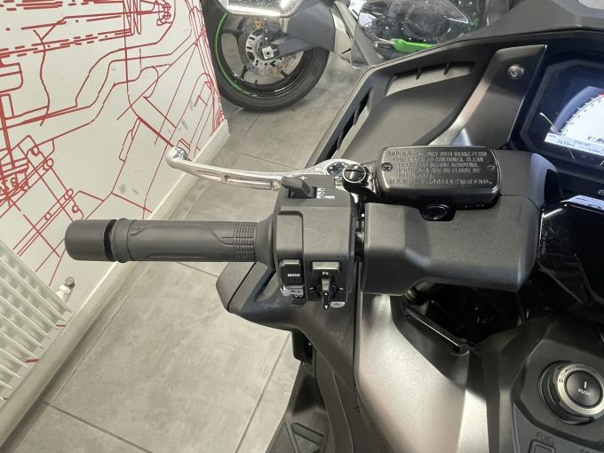 HONDA NSS FORZA 750 4
