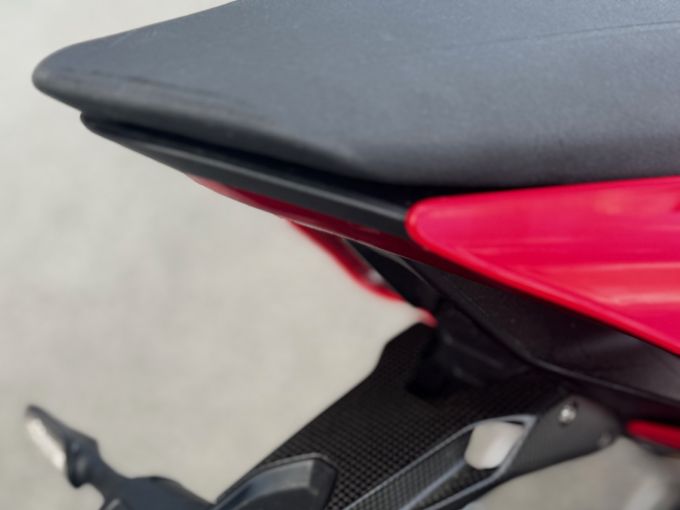DUCATI STREETFIGHTER V4S 4