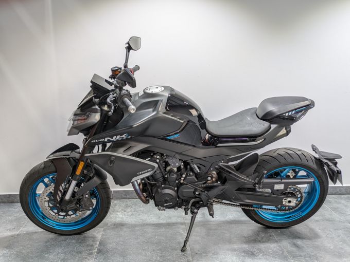 CF MOTO 800 nk advanced 4