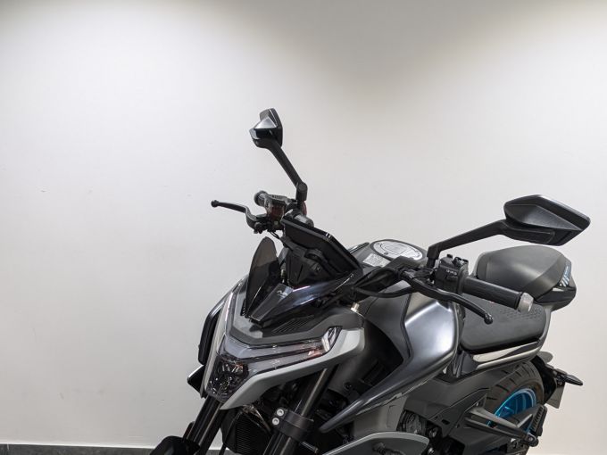 CF MOTO 800 nk advanced 4