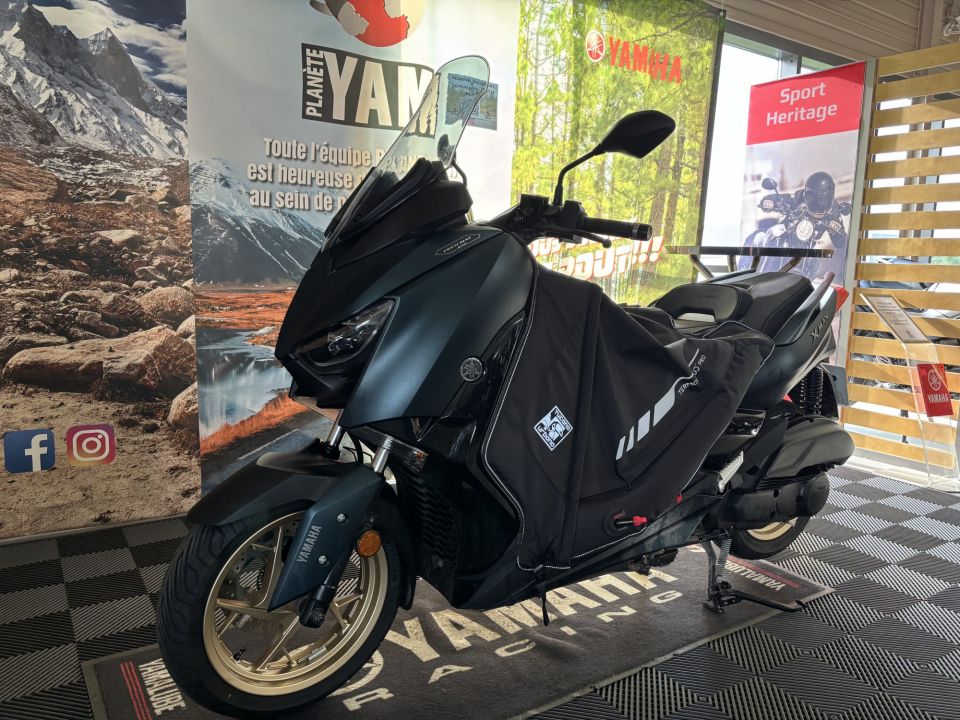YAMAHA XMAX 125 TECH MAX 4