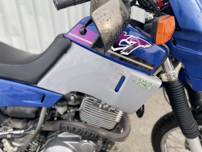 YAMAHA XTE 4