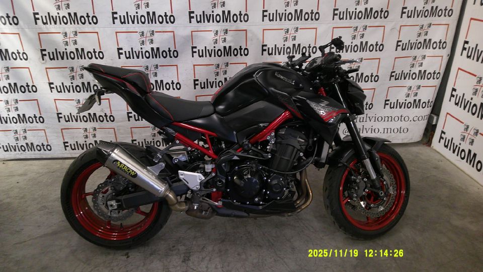 KAWASAKI Z 900 4