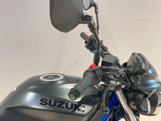 SUZUKI SV 650 4