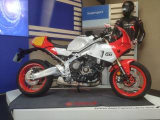 YAMAHA XSR 900 GP - 2025