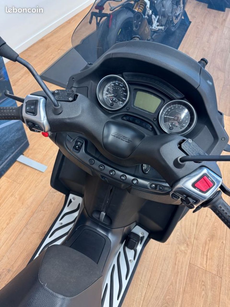 PIAGGIO MP3 500 4