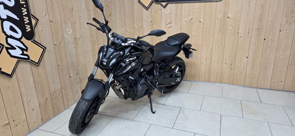 YAMAHA MT-07 (47.5CV) 4