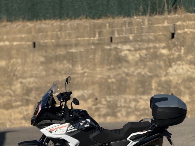 KTM 1290 SUPER ADVENTURE S 4