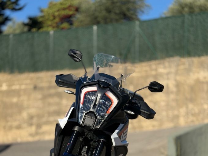 KTM 1290 SUPER ADVENTURE S 4