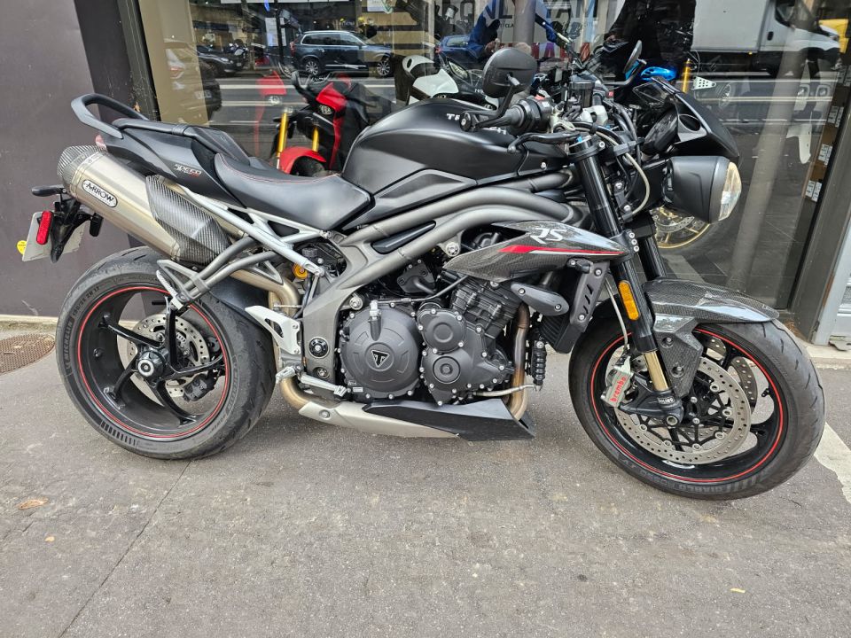 TRIUMPH SPEED TRIPLE 1050 RS 4