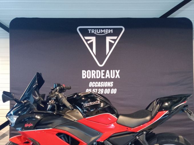 KAWASAKI NINJA 650 4