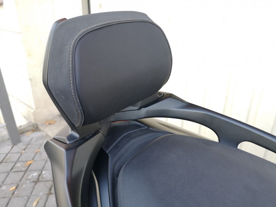 YAMAHA XP T-MAX 560 TECH MAX 4