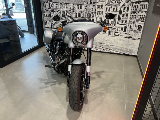 HARLEY-DAVIDSON SOFTAIL SPORT GLIDE 1753 4
