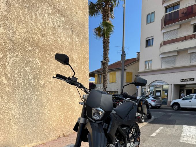 RIEJU MARATHON PRO125 4