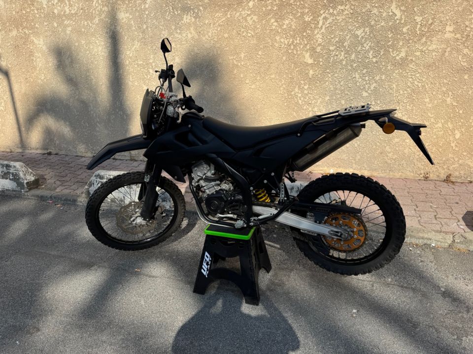 RIEJU MARATHON PRO125 4