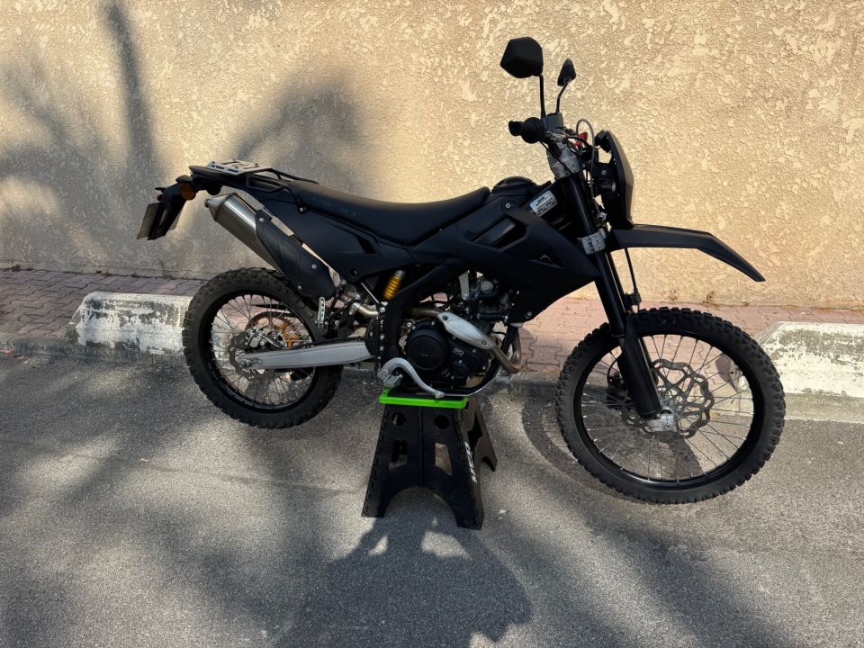 RIEJU MARATHON PRO125 4