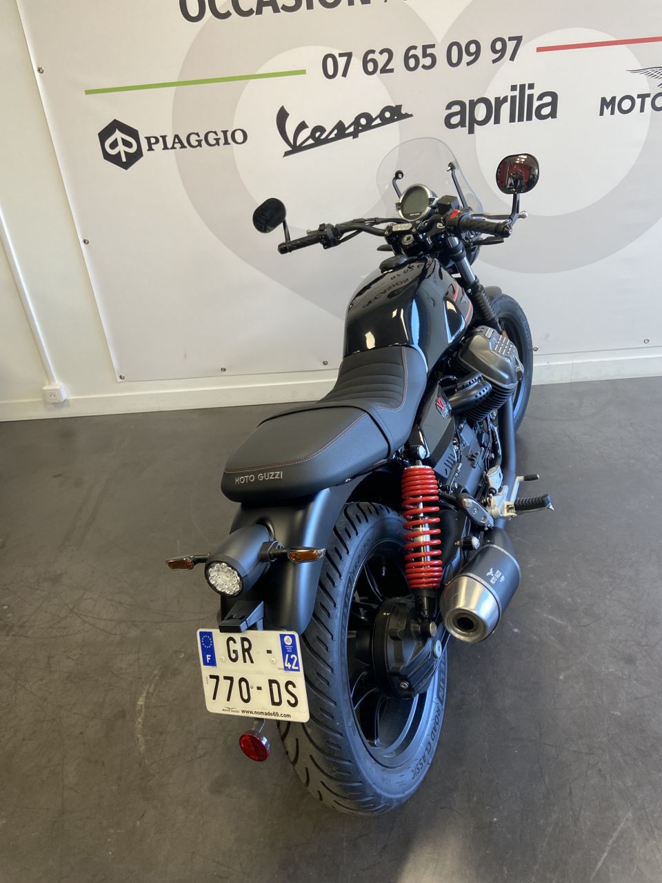 MOTO GUZZI V7 SPECIAL 4
