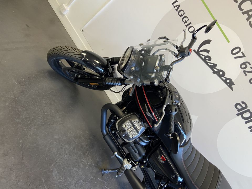 MOTO GUZZI V7 SPECIAL 4