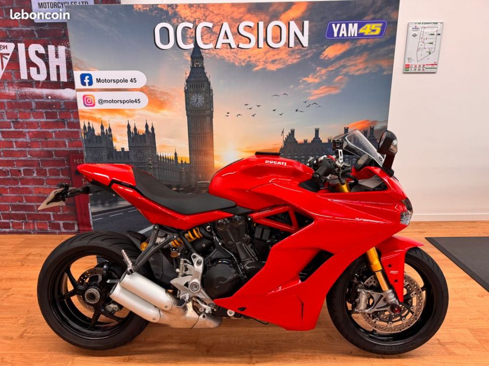 DUCATI SUPERSPORT 939S 4