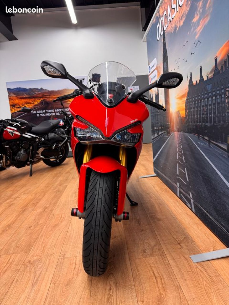 DUCATI SUPERSPORT 939S 4