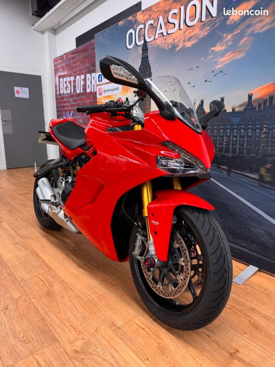 DUCATI SUPERSPORT 939S 4