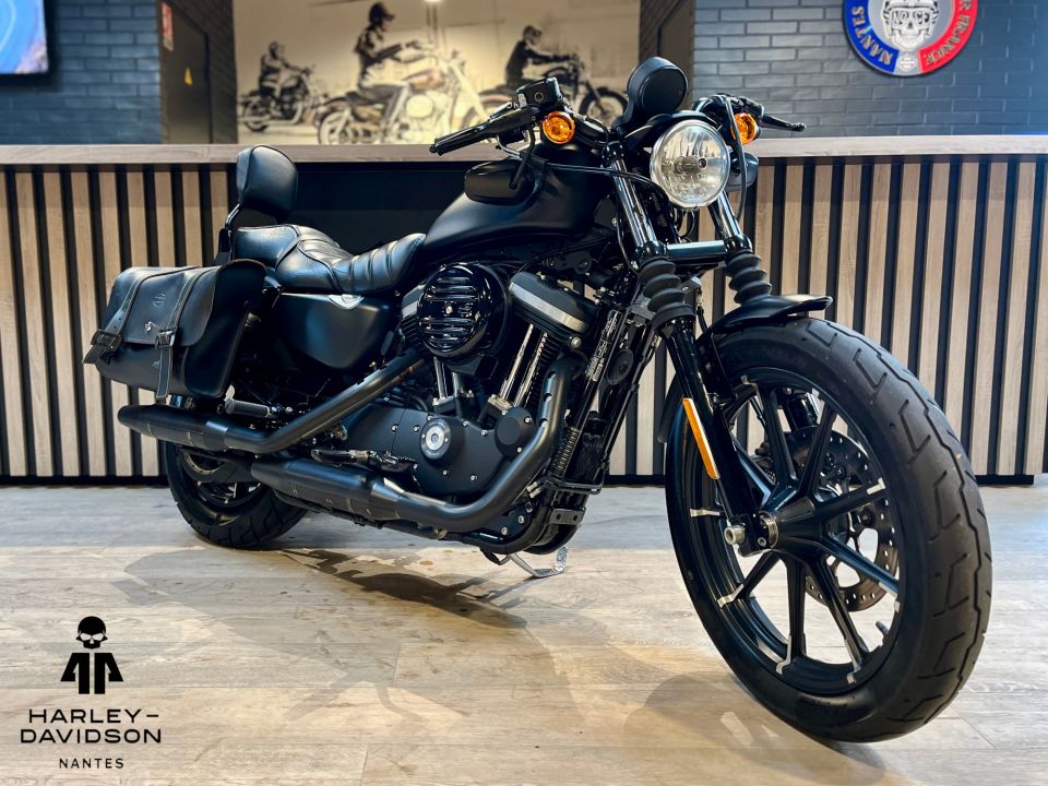 HARLEY-DAVIDSON SPORTSTER IRON 883 ABS 4