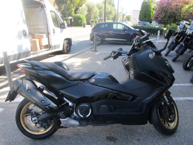 YAMAHA XP T-MAX 560 TECH MAX 4