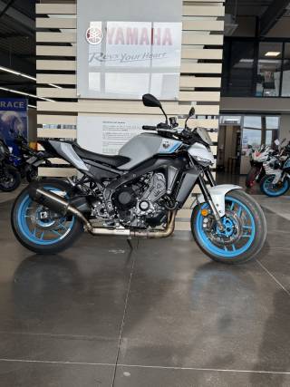 YAMAHA MT-09 - 2025