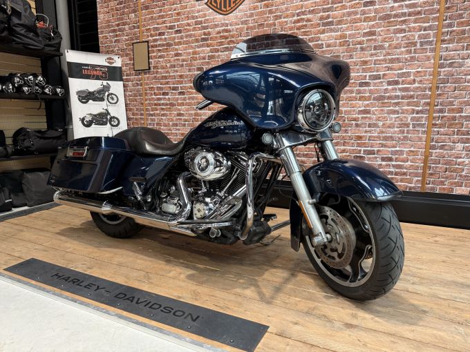 HARLEY-DAVIDSON TOURING STREET GLIDE 1690 4