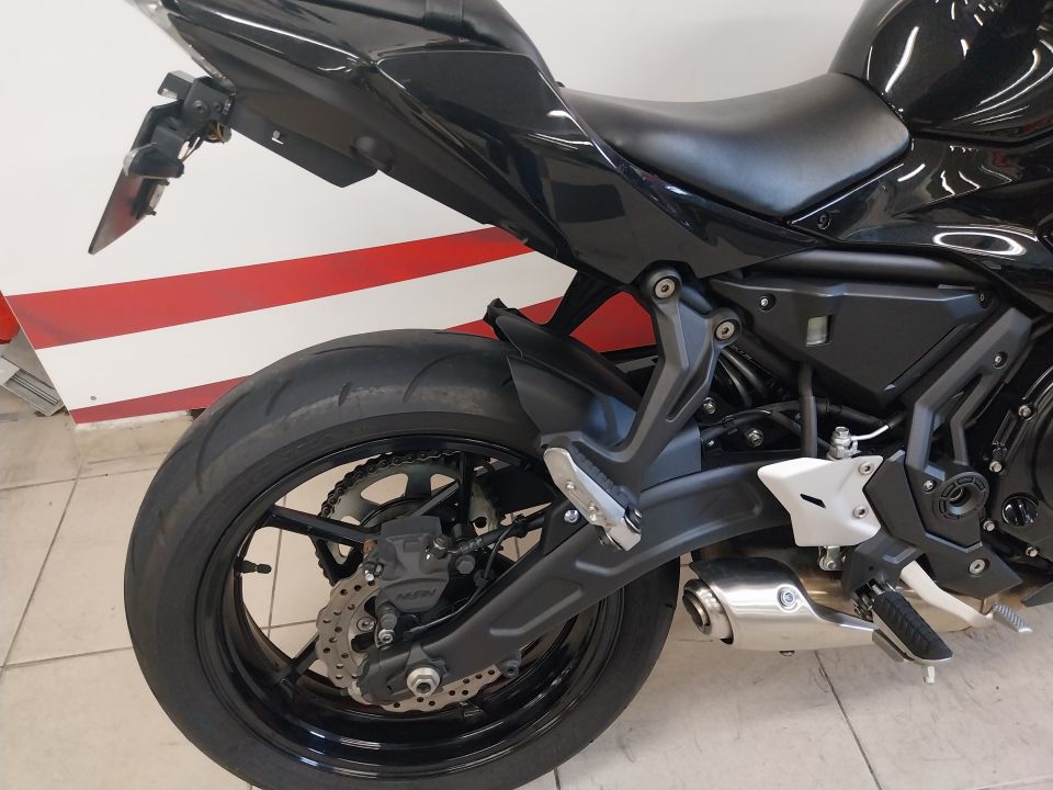 KAWASAKI NINJA 650 FULL 4