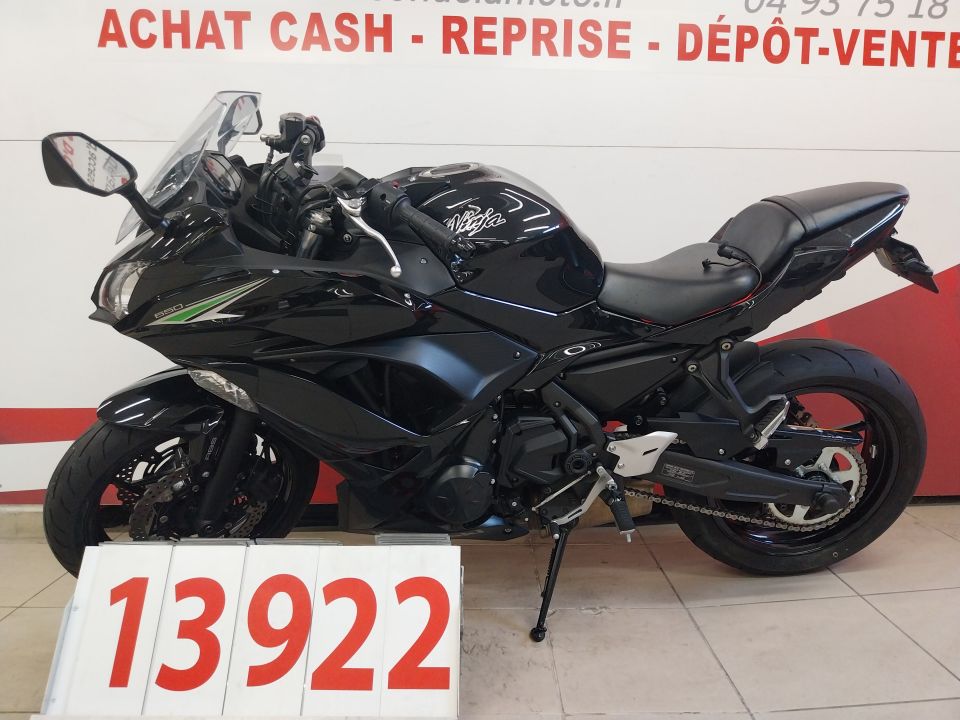 KAWASAKI NINJA 650 FULL 4