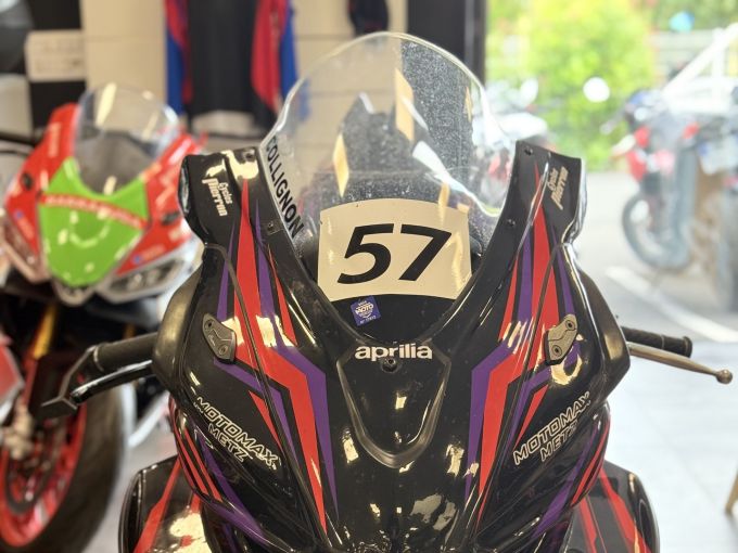 APRILIA RSV4 1100 FACTORY 4