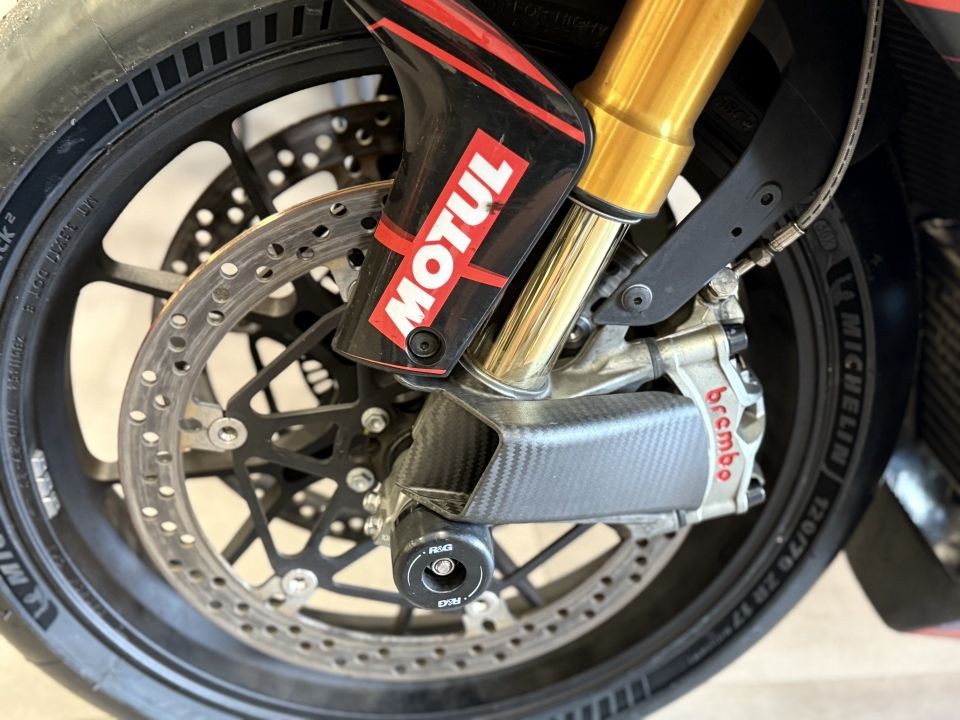 APRILIA RSV4 1100 FACTORY 4