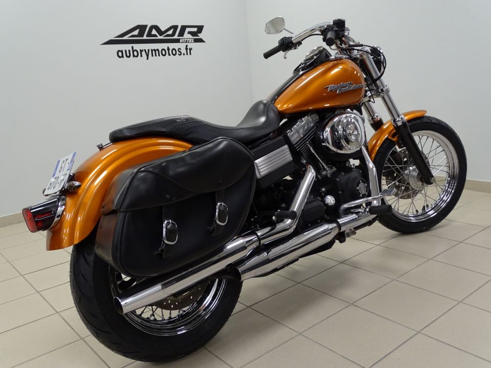 HARLEY-DAVIDSON DYNA STREET BOB 1584 4