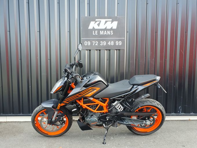 KTM 125 DUKE 4